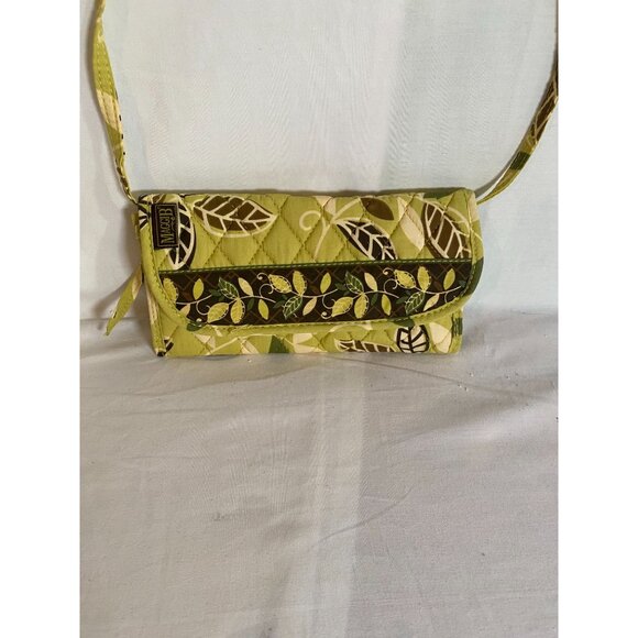 Maggi B Quilted Green & Brown Leaf Patter Quilted Tri-Fold Crossbody Wallet - Picture 1 of 8